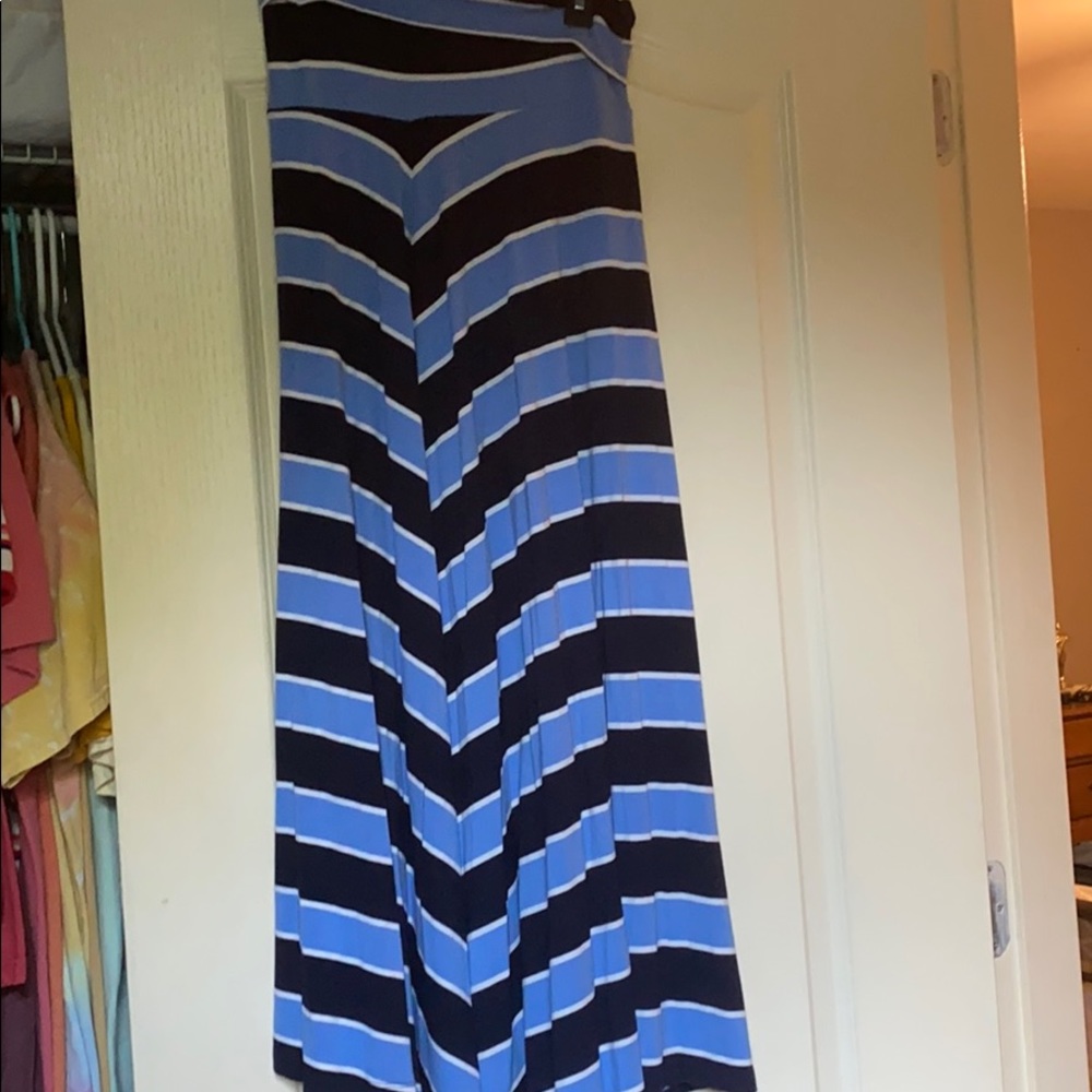 Blue GAP maxi